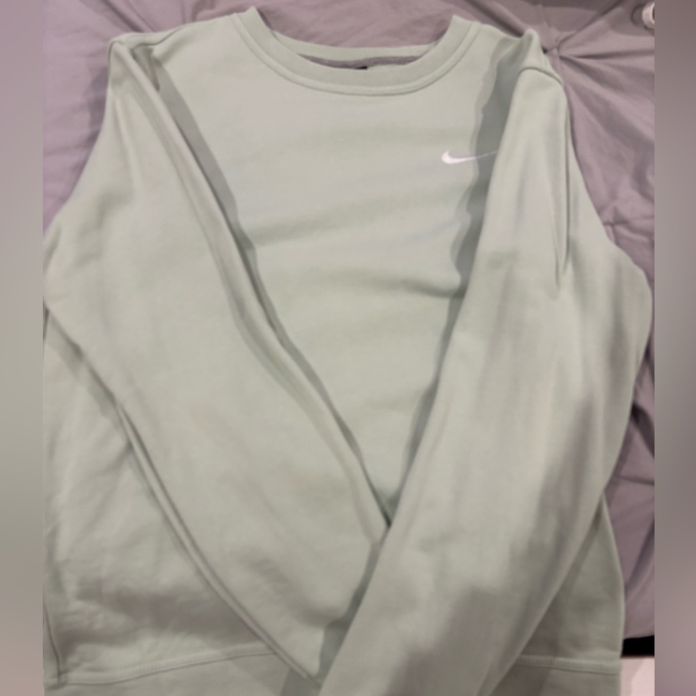 nike crewneck